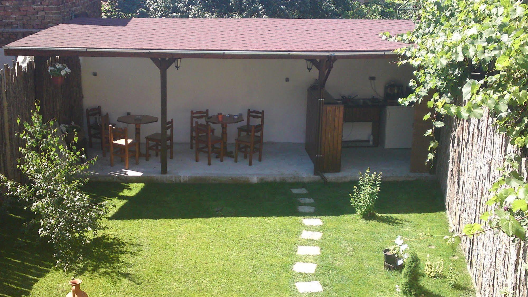 Avel Guest House Sofia Buitenkant foto